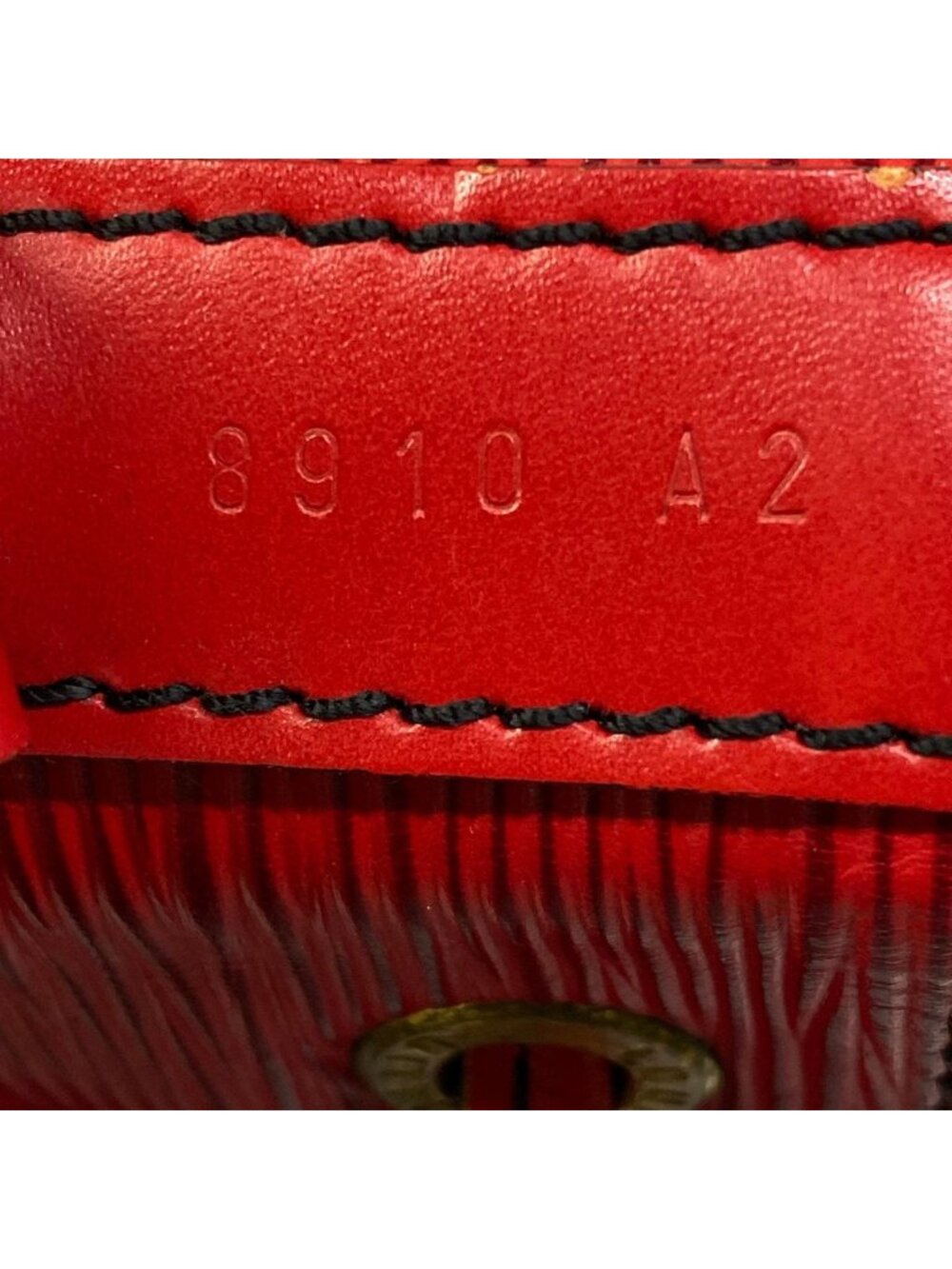 Louis Vuitton Shoulder Bag Epi Noe Castilian Red Leather - Picture 9 of 13